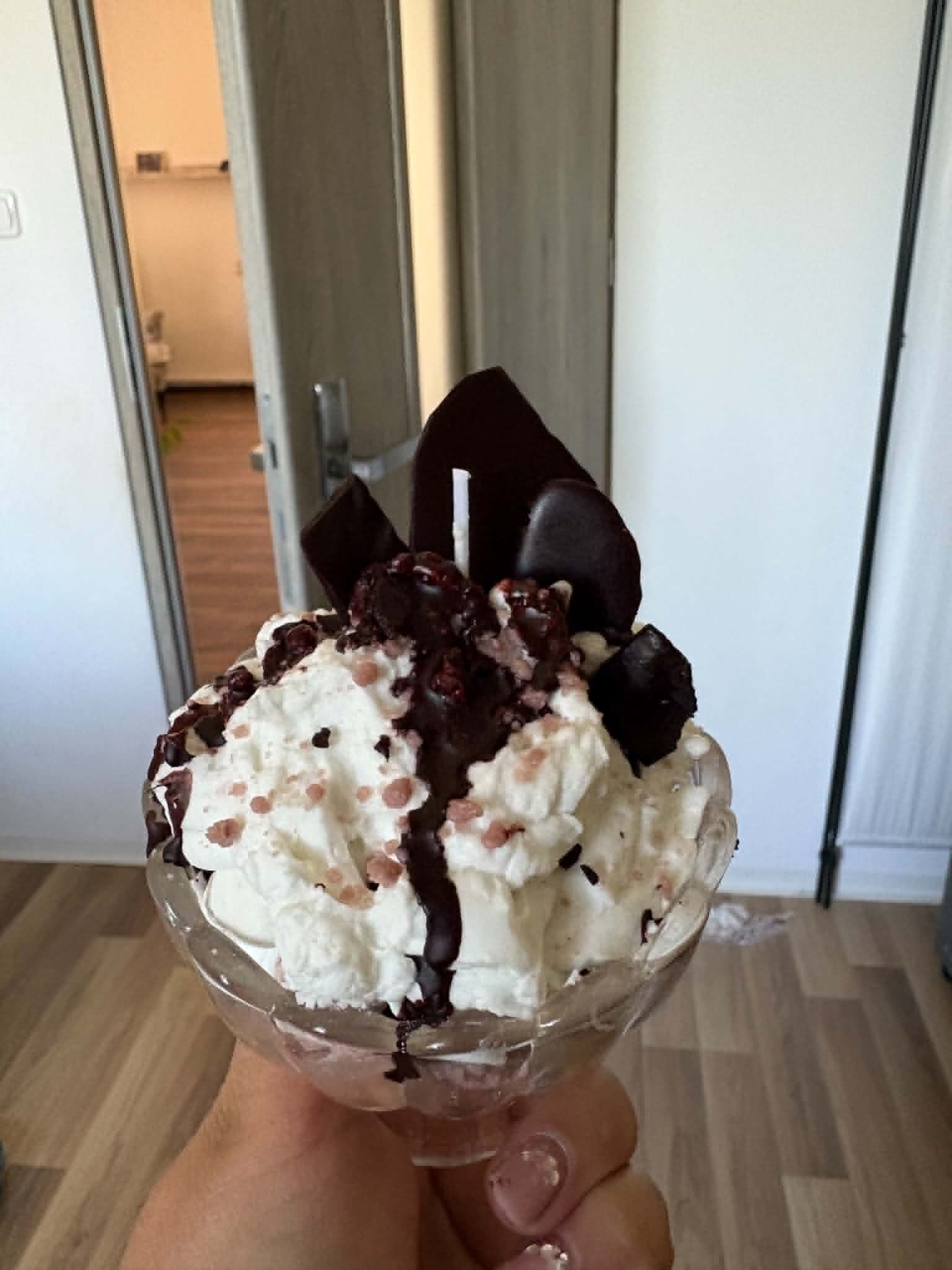 Deser Świecowy “Black Forest”